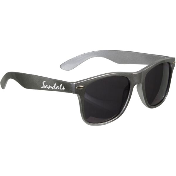 Sunglasses Thumbnail